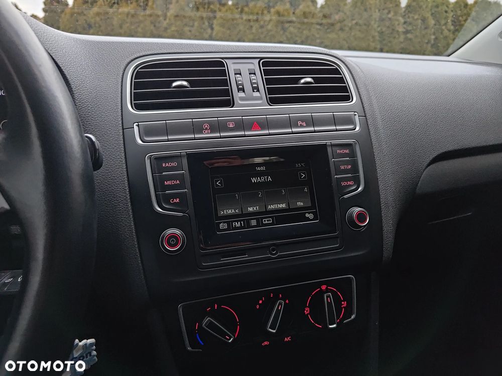 Volkswagen Polo 1.2 TSI (Blue Motion Technology) Comfortline - 36