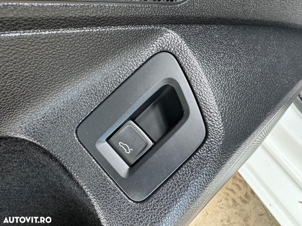 Volkswagen Passat 2.0 TDI (BlueMotion Technology) Comfortline - 19