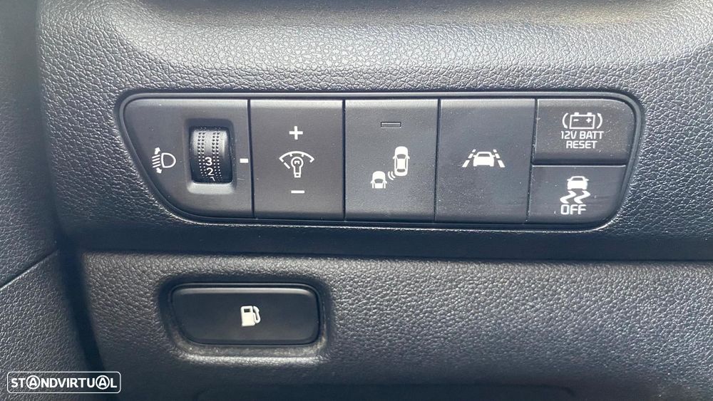 Kia Niro 1.6 GDi HEV Tech - 8