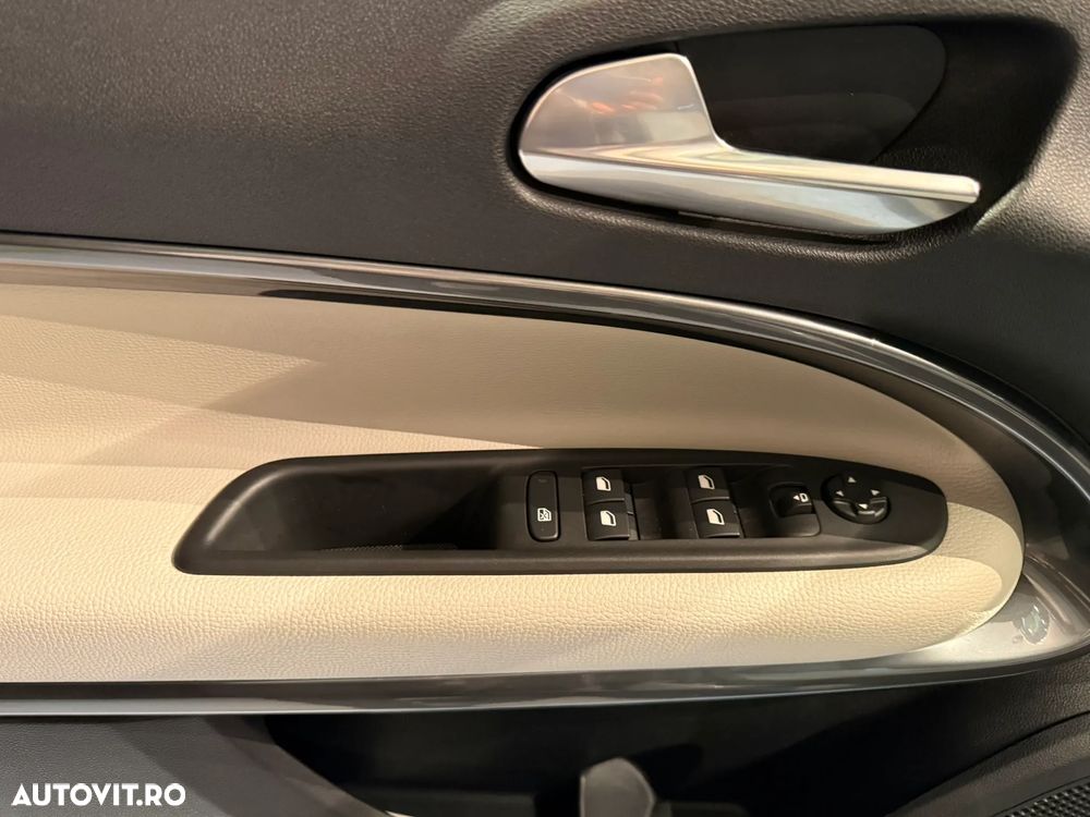 Fiat 600 HYBRID 100 kW 125 Jahre Edition - 17