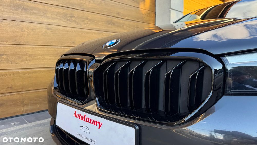 BMW Seria 5 520d Sport Line - 5