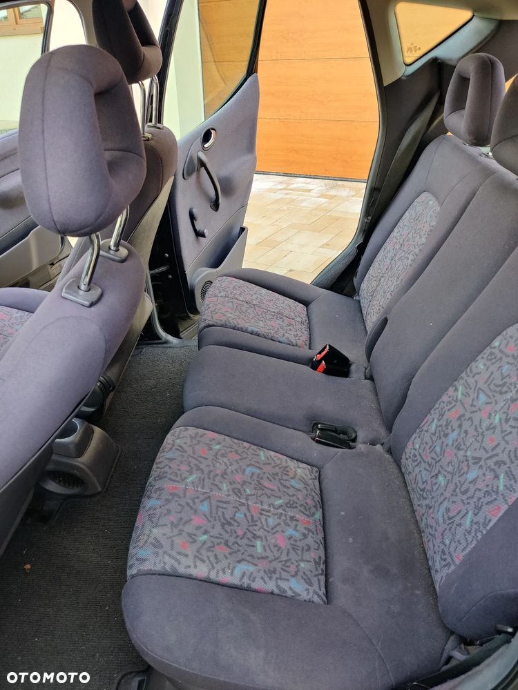 Mercedes-Benz Klasa A - 17