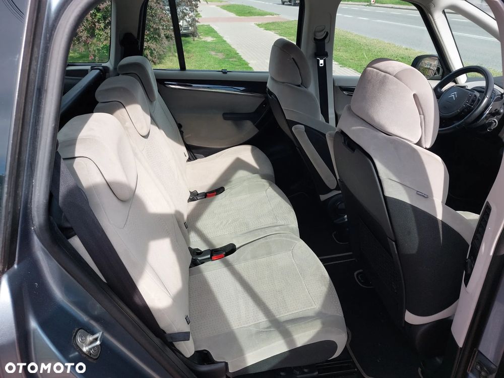 Citroën C4 Grand Picasso 2.0 HDi FAP Exclusive - 20