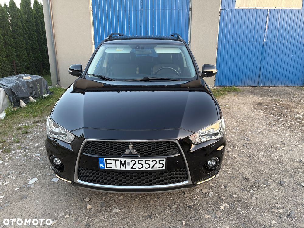 Mitsubishi Outlander - 16