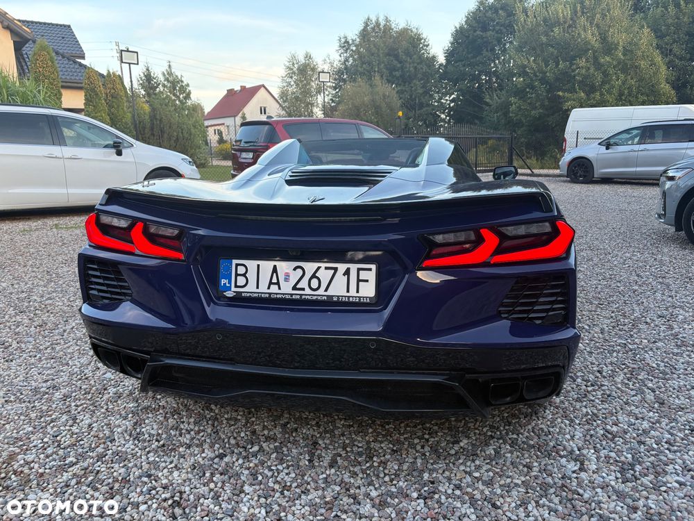 Chevrolet Corvette - 5