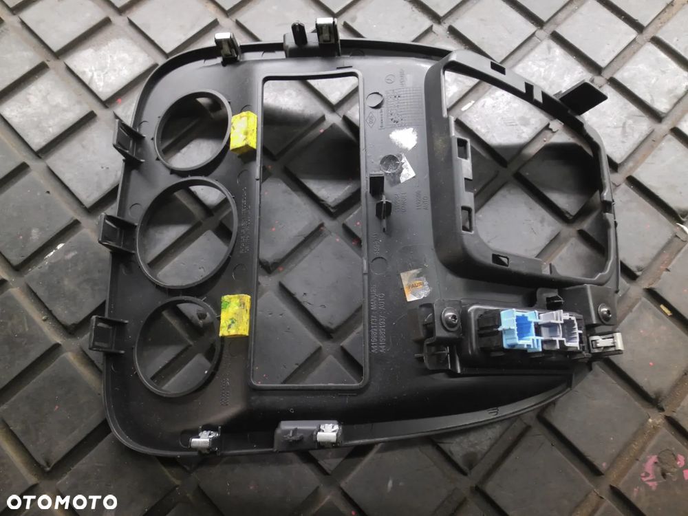 RAMKA TUNELU ŚRODKOWEGO MERCEDES CITAN EUROPA - 3