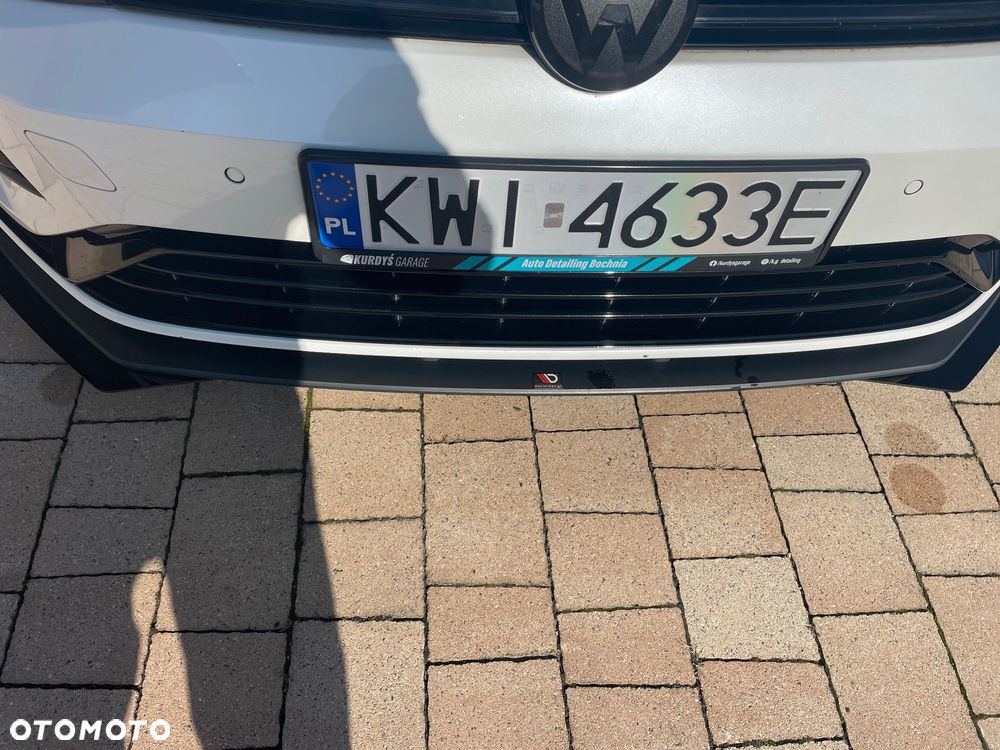 Volkswagen Golf - 9
