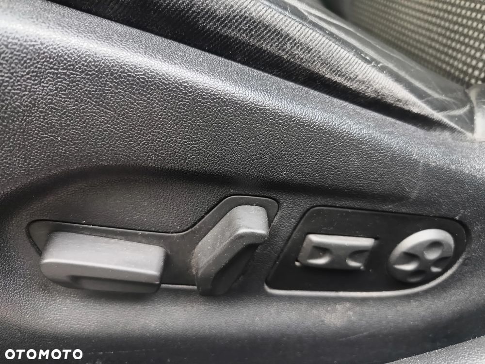 Citroën C5 2.0 HDi Exclusive - 28