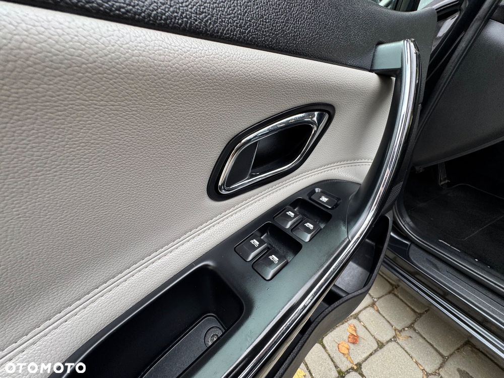 Kia Ceed - 38