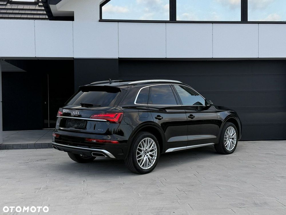 Audi Q5 40 TDI quattro S tronic S line - 4