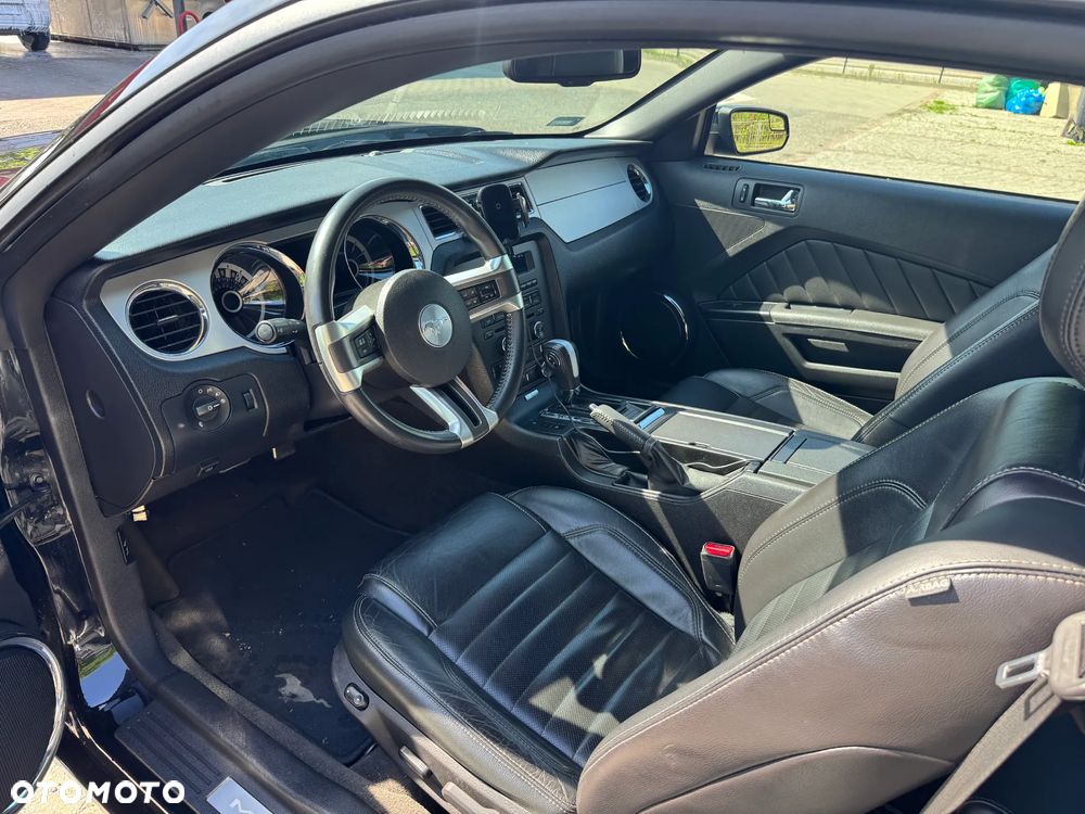 Ford Mustang 3.7 V6 Premium - 8