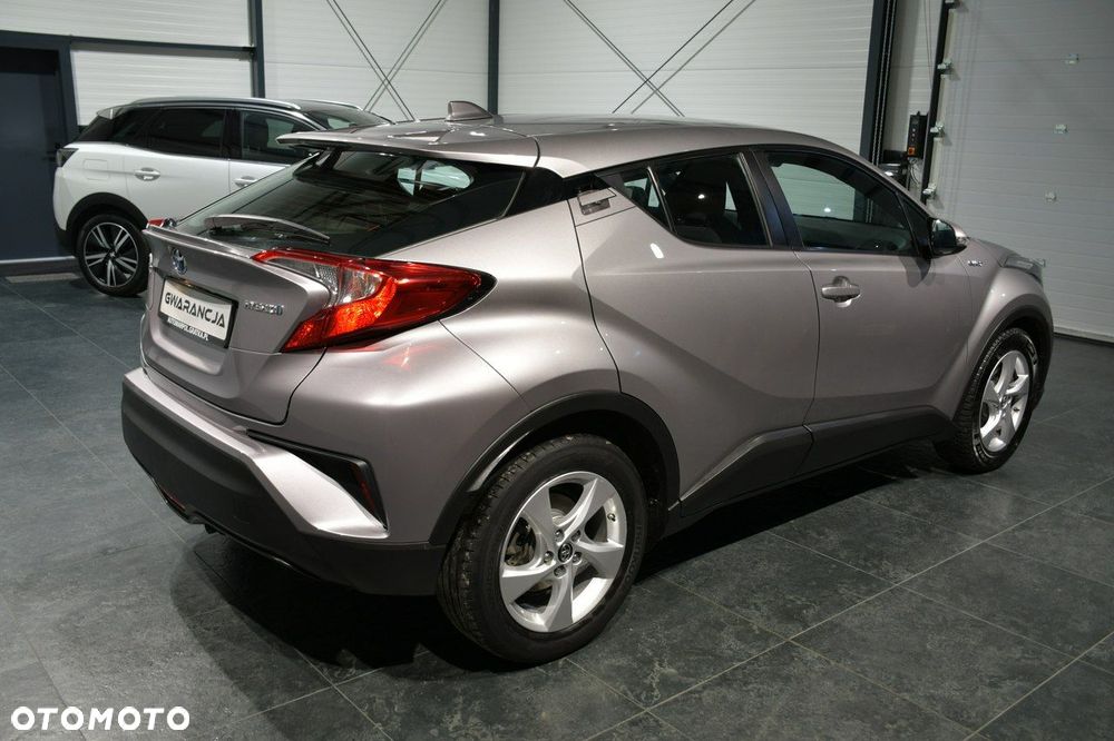 Toyota C-HR - 18