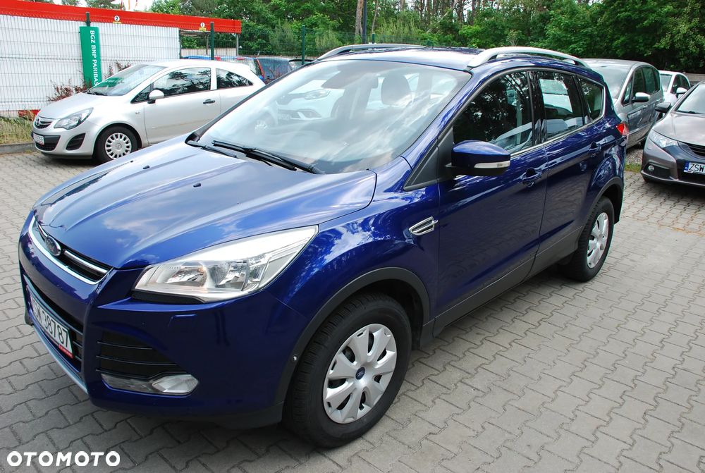 Ford Kuga 1.5 EcoBoost 2x4 Titanium - 1