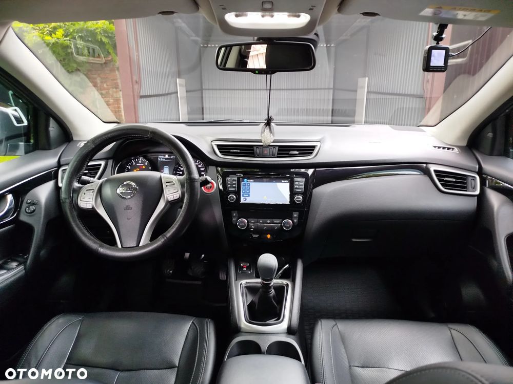 Nissan Qashqai 1.2 DIG-T Tekna EU6 - 11