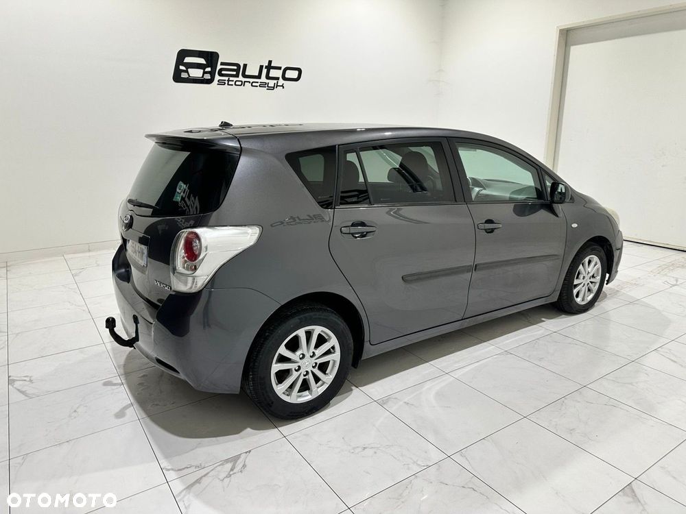 Toyota Verso - 8
