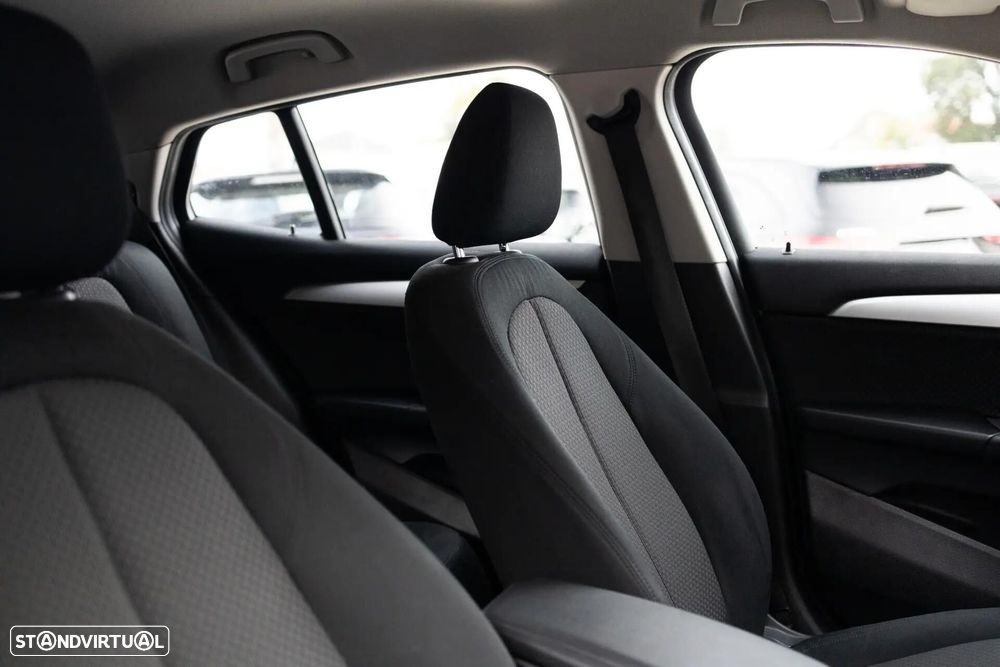 BMW X2 16 d sDrive Advantage - 27