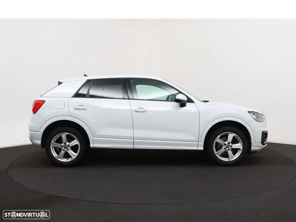 Audi Q2 30 TFSI Sport S tronic - 5
