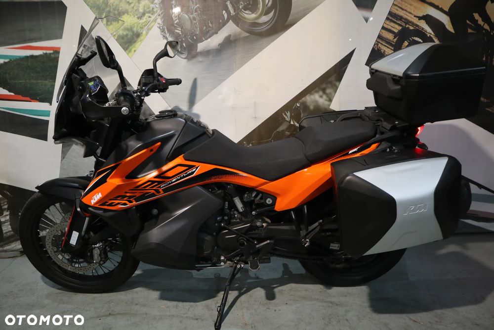 KTM Adventure - 5