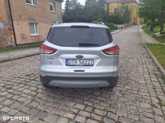Ford Kuga 2.0 TDCi 4x4 Titanium - 2