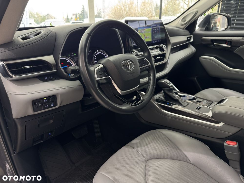 Toyota Highlander - 8