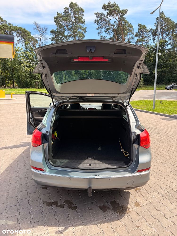 Opel Astra 1.4 T Enjoy - 8