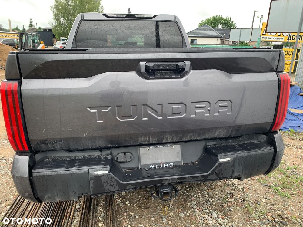 Toyota Tundra - 5
