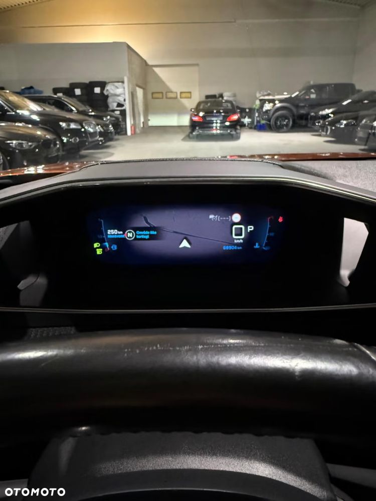 Peugeot 2008 1.5 BlueHDi GT Line S&S EAT8 - 26