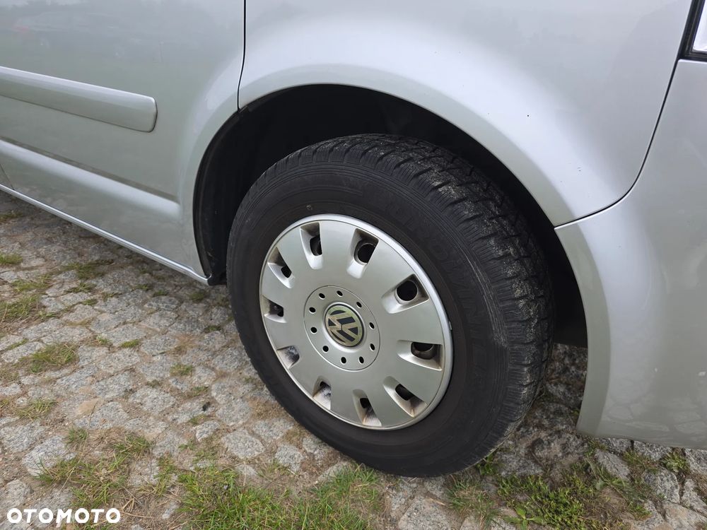 Volkswagen Multivan - 15