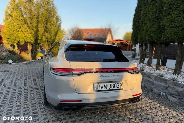 Porsche Panamera GTS - 13