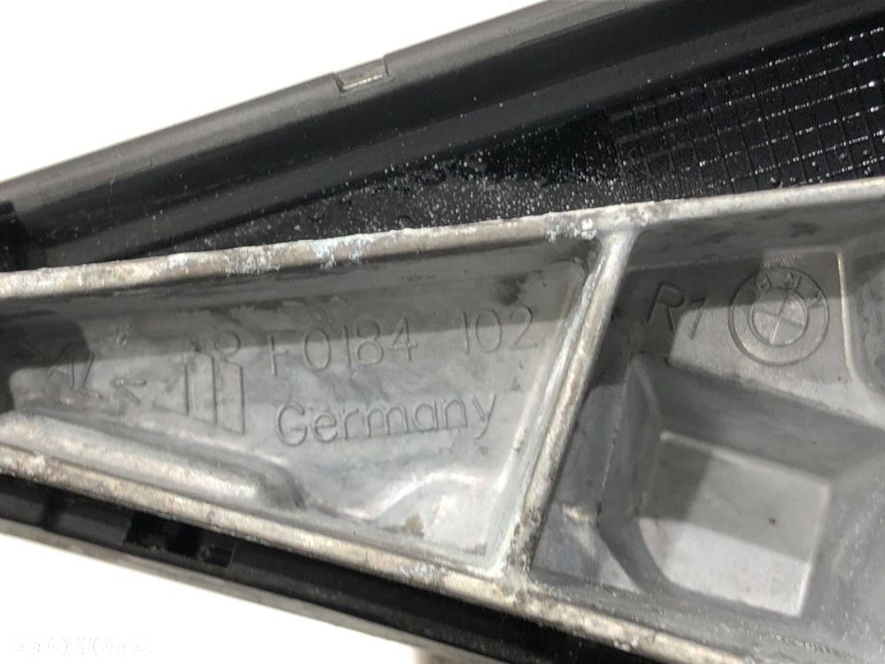 LUSTERKO PRAWY CARBON  BMW 5 (G30, F90) 2016 - 2022 540 i xDrive 250 kW [340 KM] benzyna 2016 - 2020 - 8