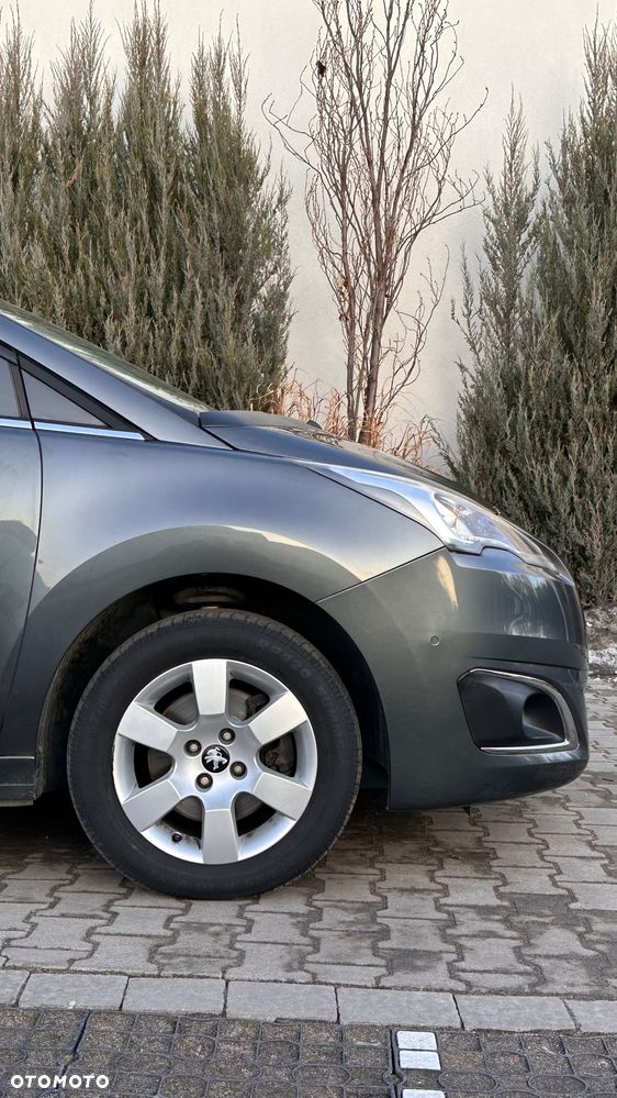 Peugeot 5008 BlueHDI 120 EAT6 Stop & Start Allure - 11