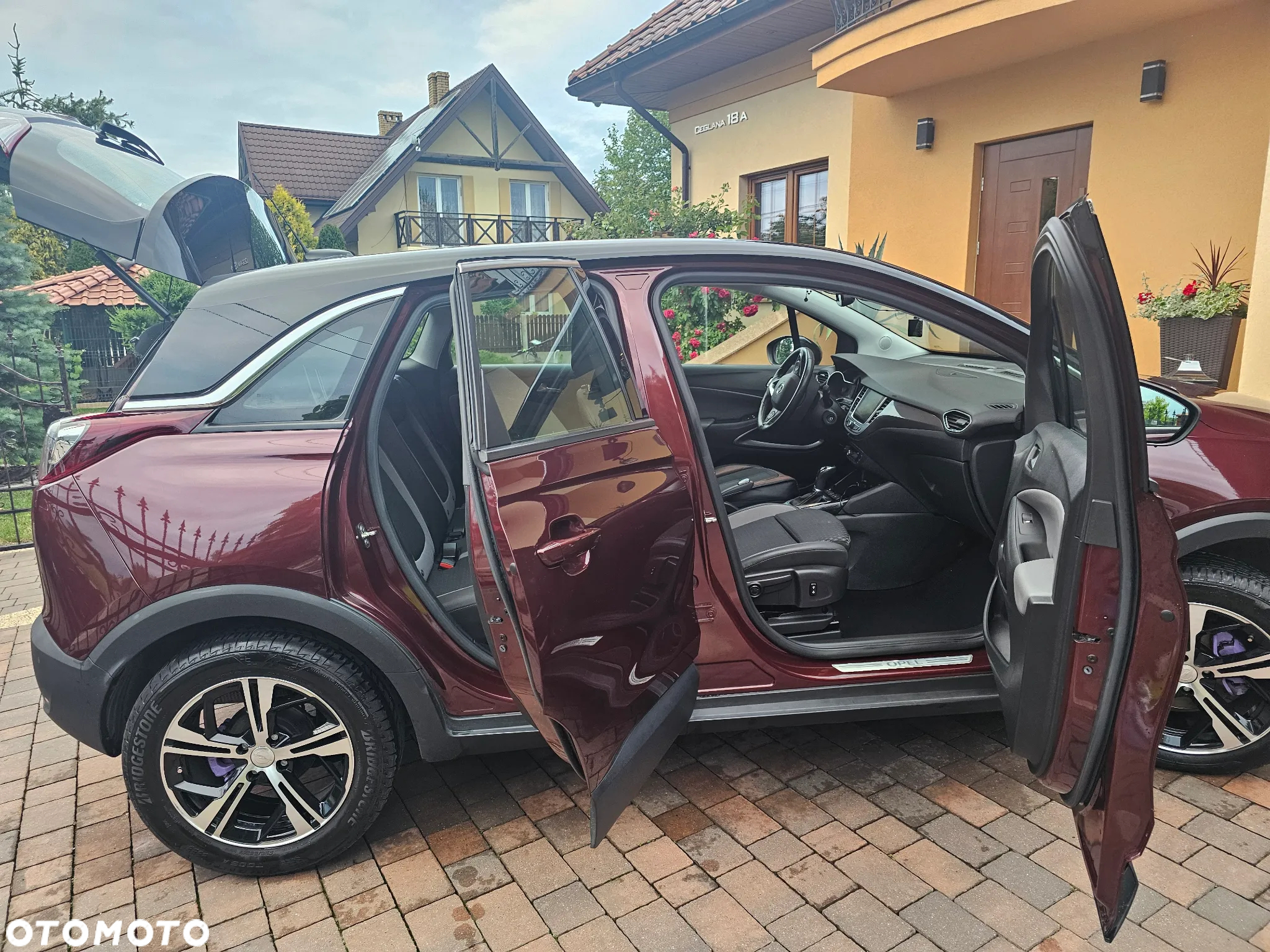 Opel Crossland X - 10