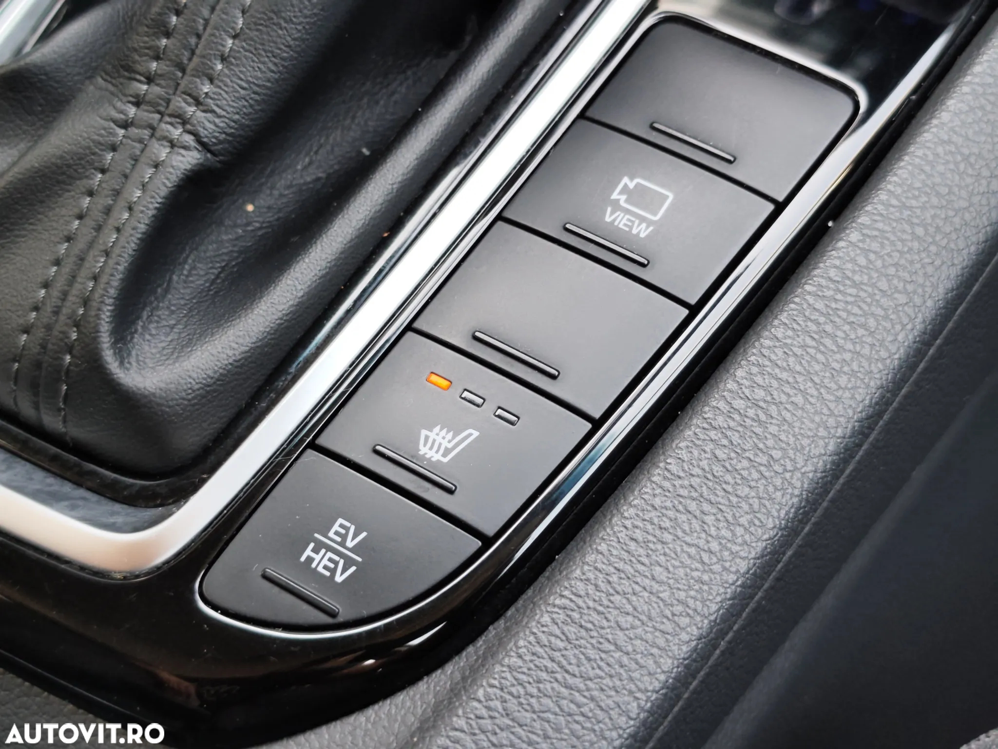 Hyundai IONIQ Plug-In 141CP Exclusive - 25