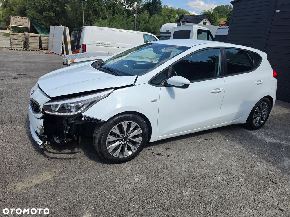 Kia Ceed 1.0 T-GDI ISG Platinum Edition - 4