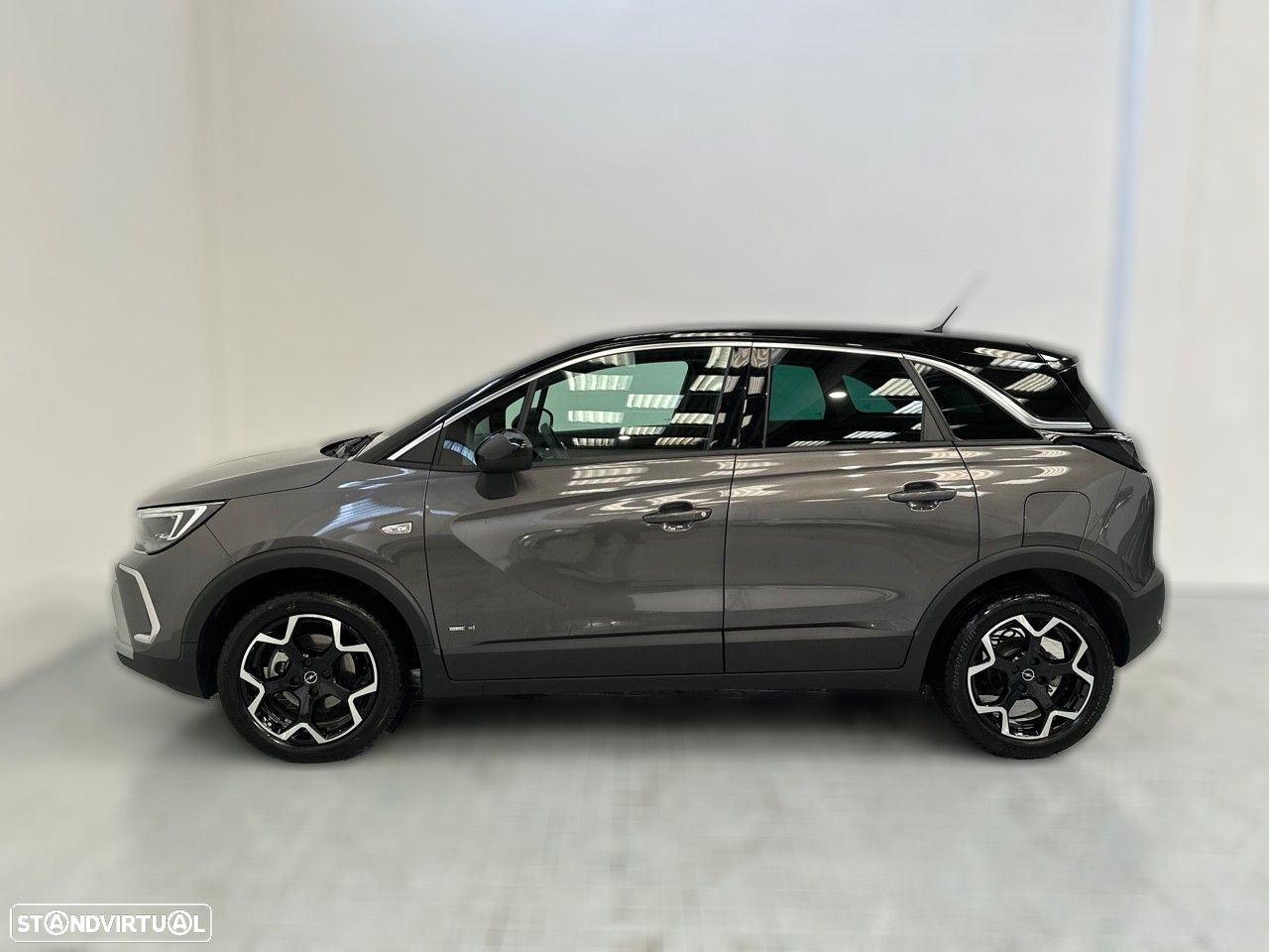 Opel Crossland 1.2 T Design & Tech - 4