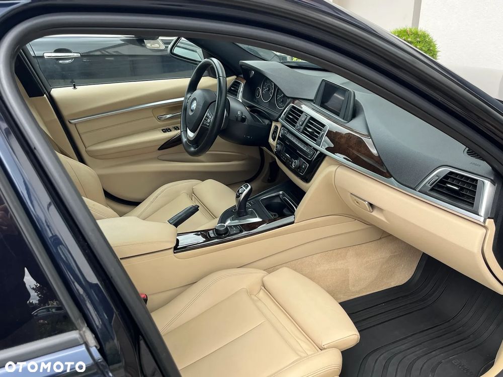 BMW Seria 3 - 12