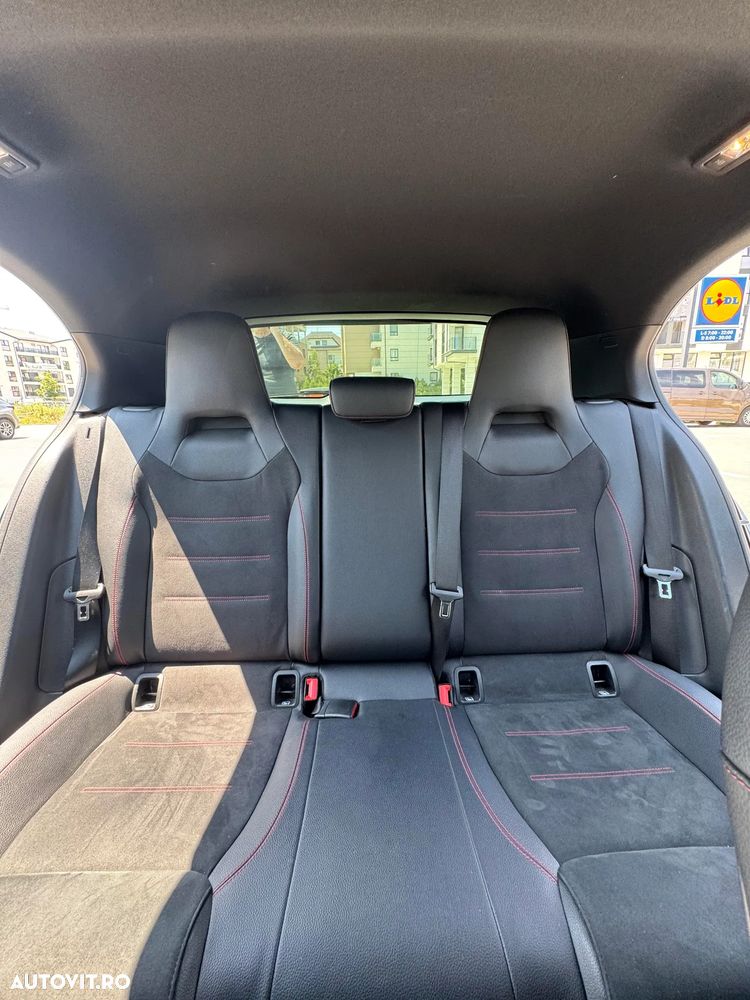 Mercedes-Benz A 180 7G-DCT AMG Line - 18