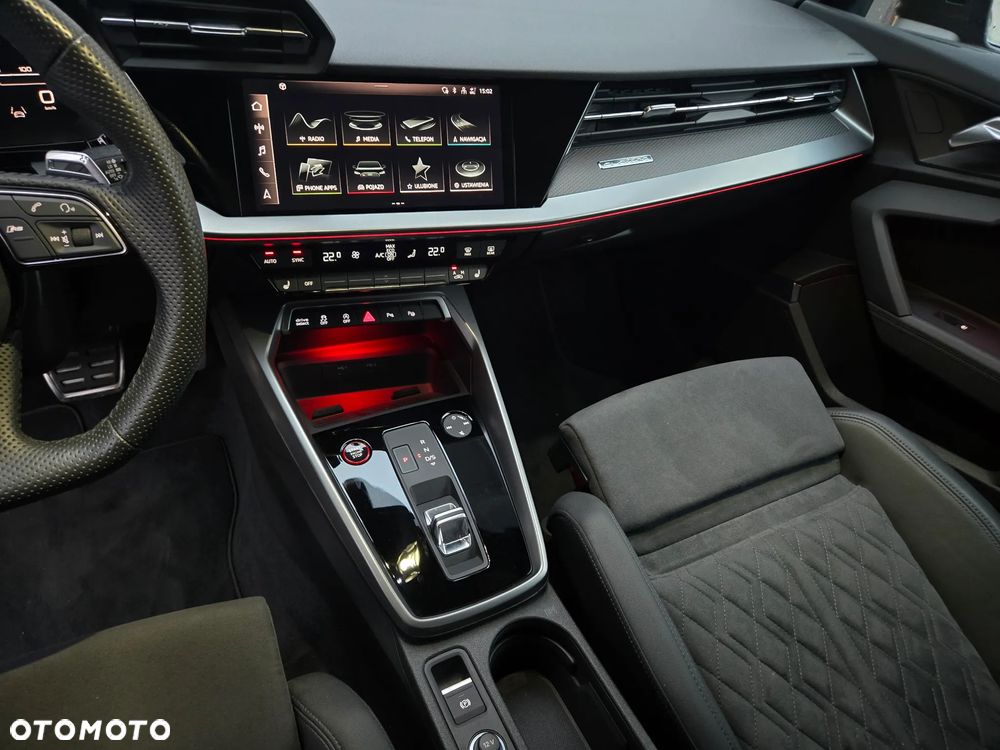 Audi RS3 Limousine - 31