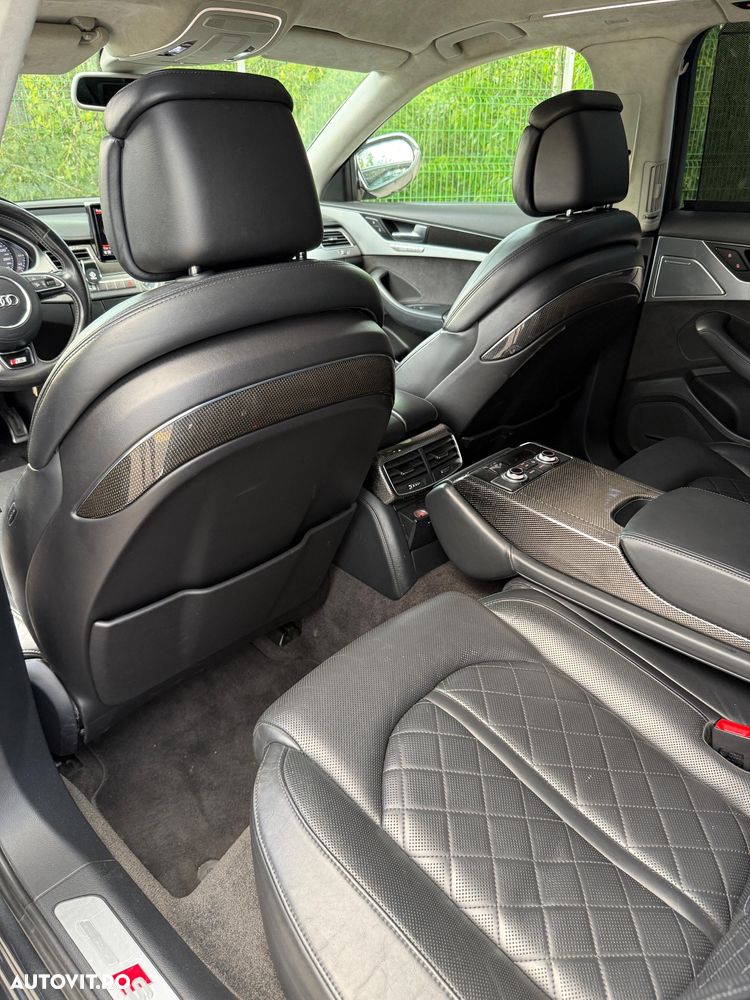 Audi S8 Plus 4.0 TFSI quattro Tiptronic - 6