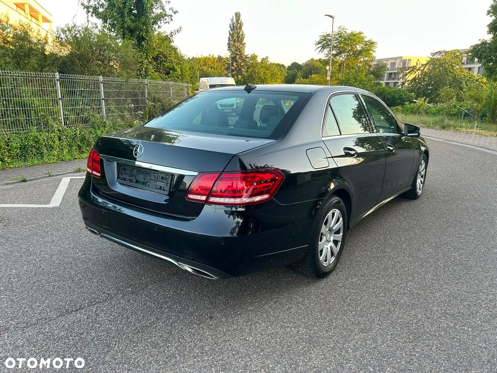 Mercedes-Benz Klasa E 200 BlueTEC 7G-TRONIC Edition - 4