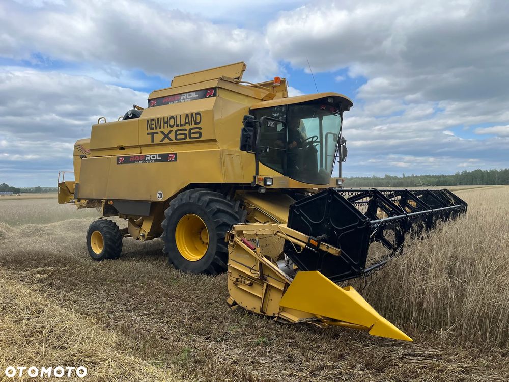 New Holland TX 66 - 2