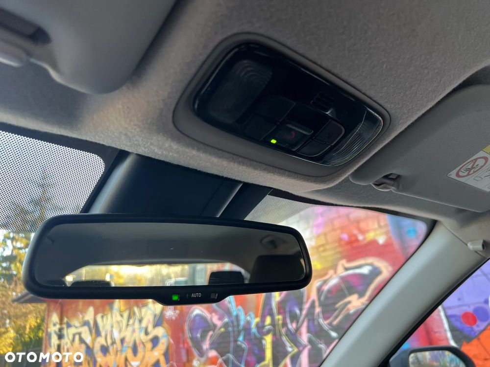 Toyota Yaris Cross - 19