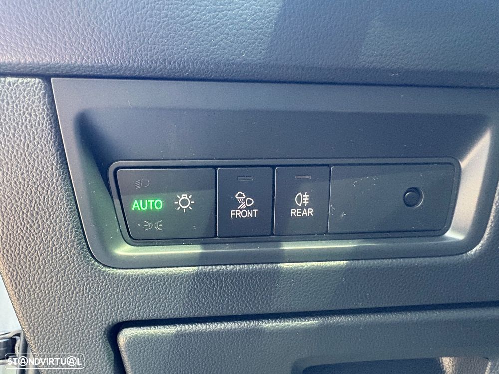 VW Touareg 3.0 TDI V6 Elegance Plus - 33