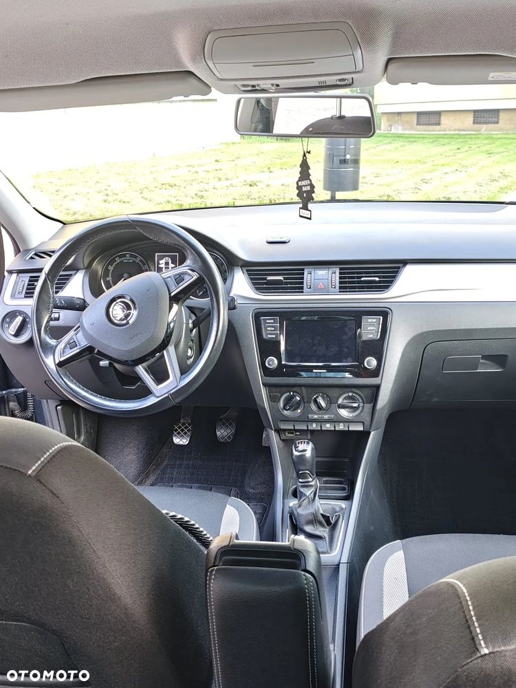 Skoda RAPID 1.0 TSI Ambition - 4