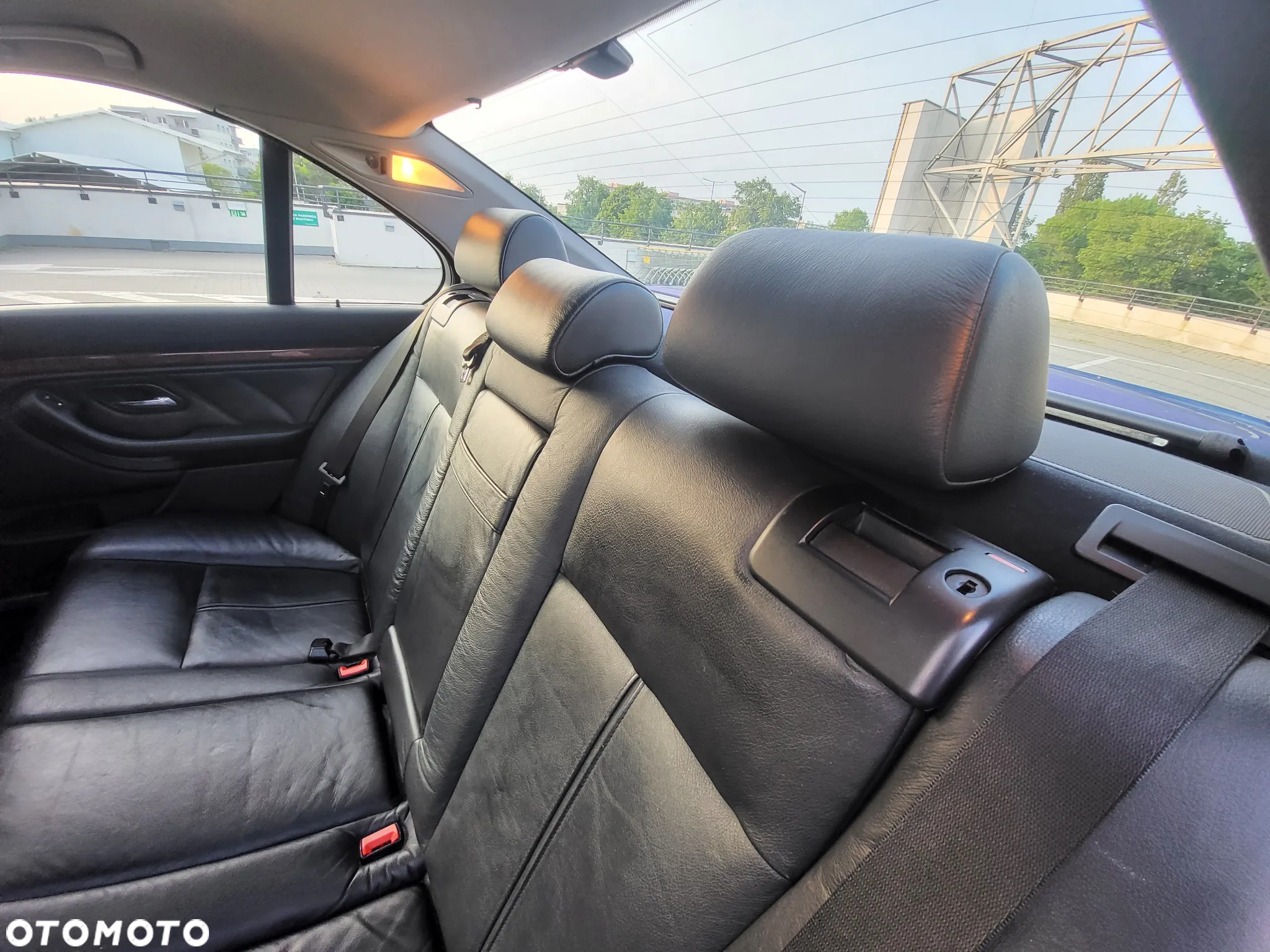 BMW Seria 5 530i - 7