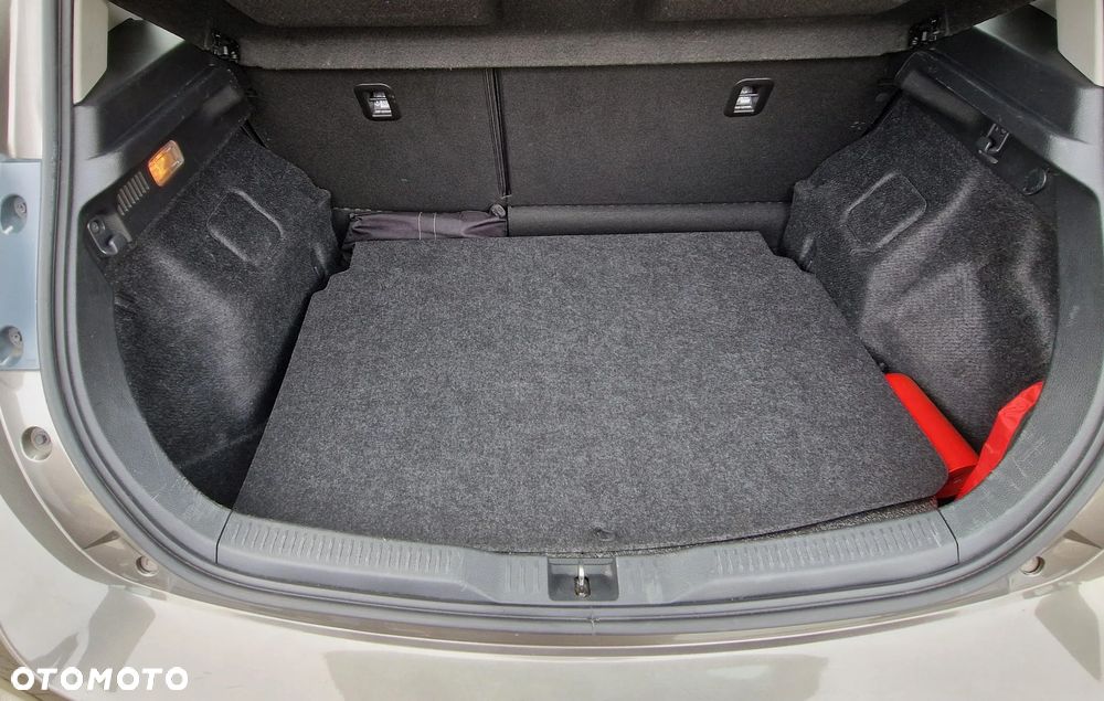 Toyota Auris 1.6 Active - 17