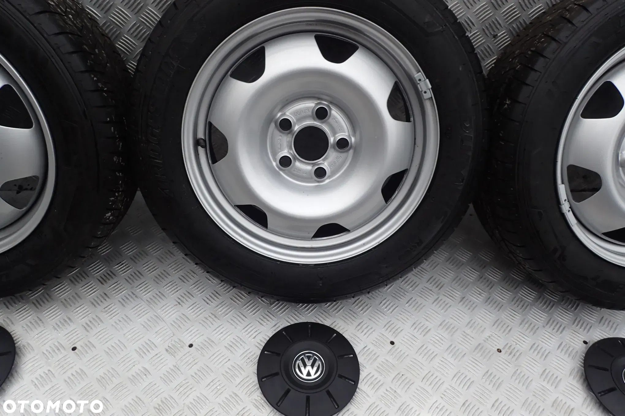 KOŁA FELGI STALOWE VW T5 T6 7JX17 ET 55 5X120 7E0601027B Z OPONAMI LATO 215/60/17 KOMPLET - 6