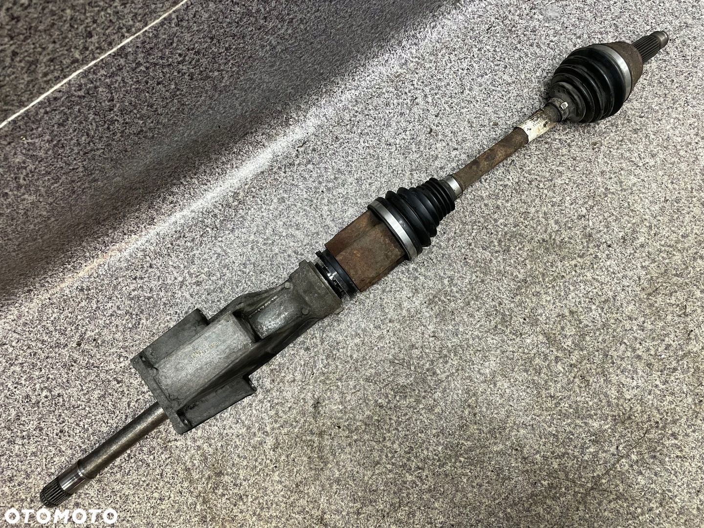 Polos prawy przod przednia dluga przeguby BMW X5 E70 3.0d 3.0sd 3.5d E71 X6 - 3