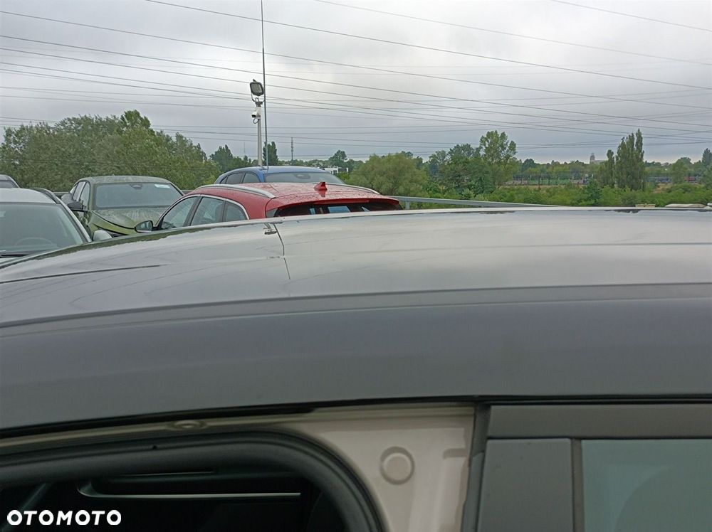 Jeep Avenger 1.2 GSE T3 Longitude FWD - 7