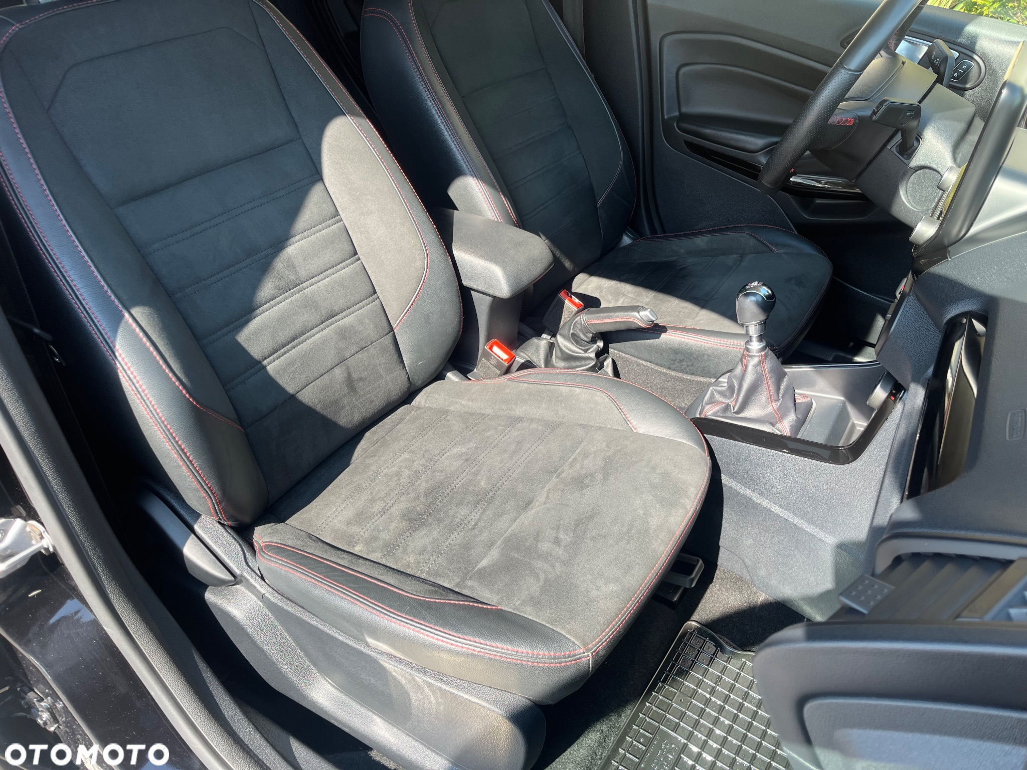 Ford EcoSport 1.0 EcoBoost ST-Line Black ASS - 5